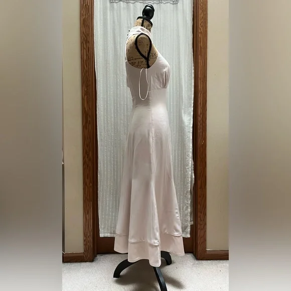 🔆C/MEO Collective Blush Satin Dress(light pink) - Picture 4 of 14